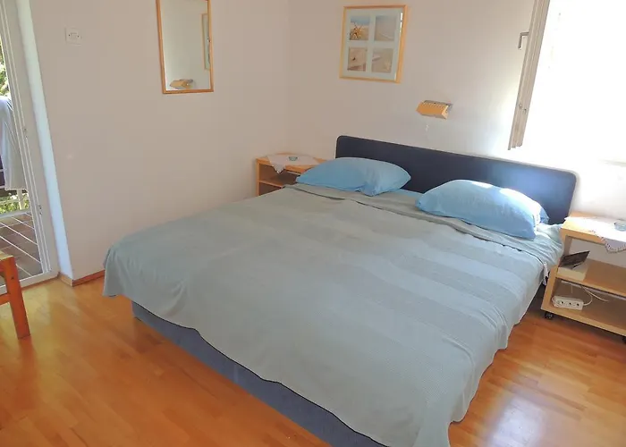 Hlebec Apartment